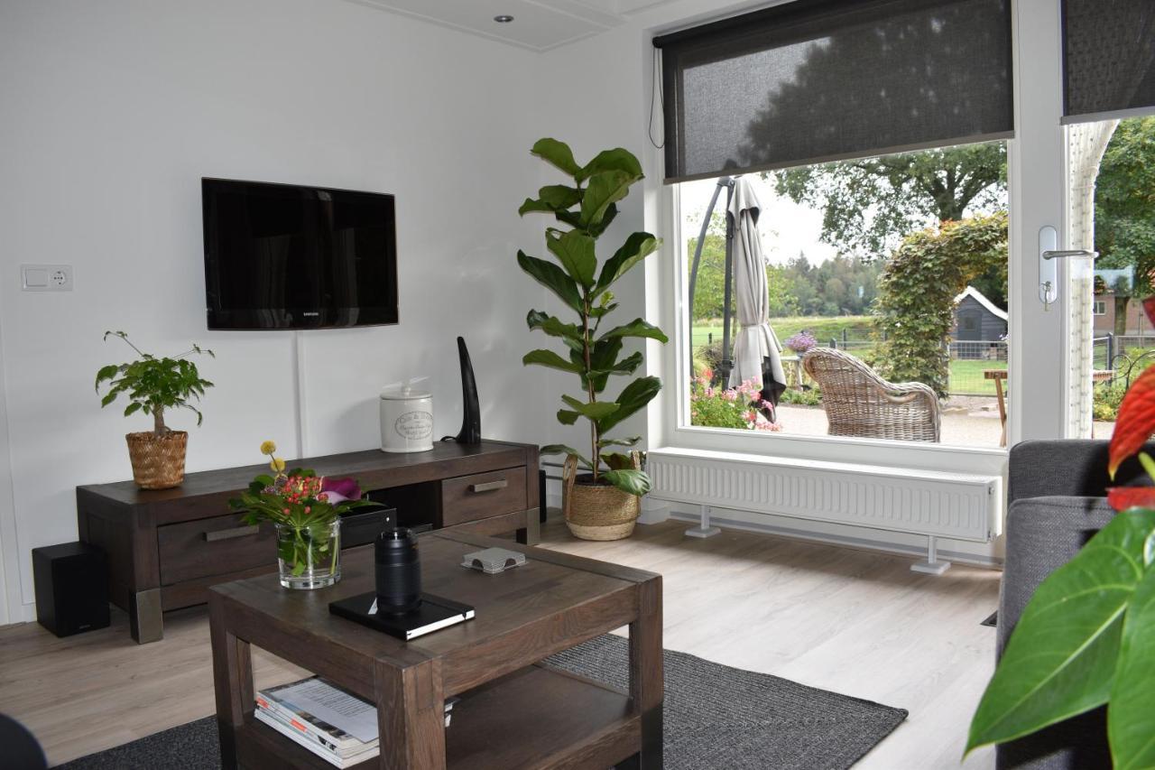 Bed and Breakfast Het Tuffel Huuske à Haaksbergen Extérieur photo